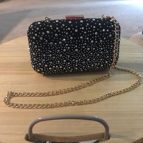 Shiny Rhinestone Studded Evening Party Clutch Handbag with Chain - Picture 11 of 11